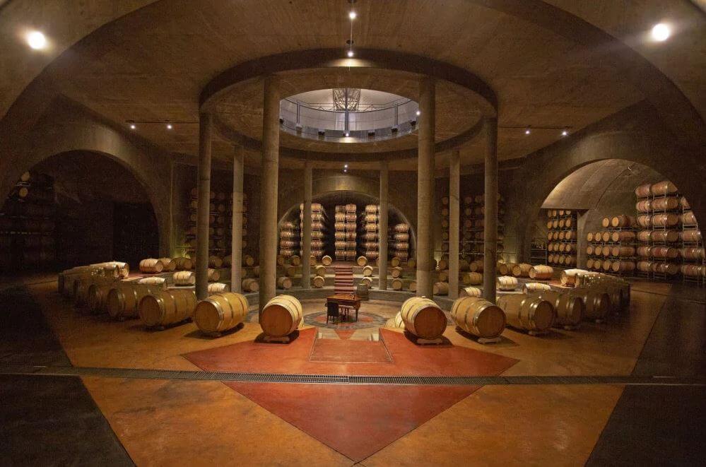 BODEGAS Y OLIVARES EN MAIPÚ
